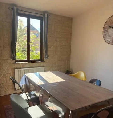 La Maison D'aud بيت للعطل