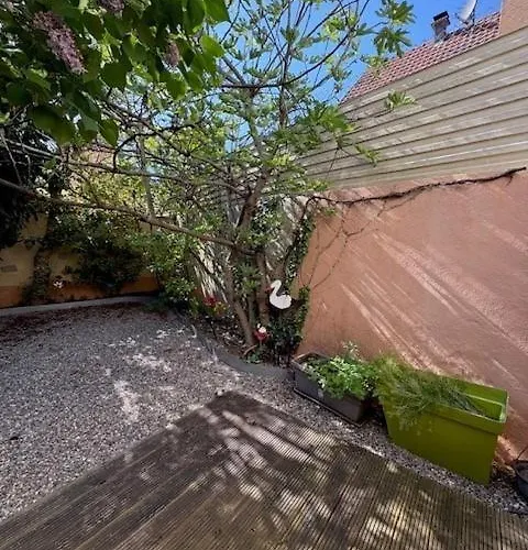 La Maison D'aud بيت للعطل